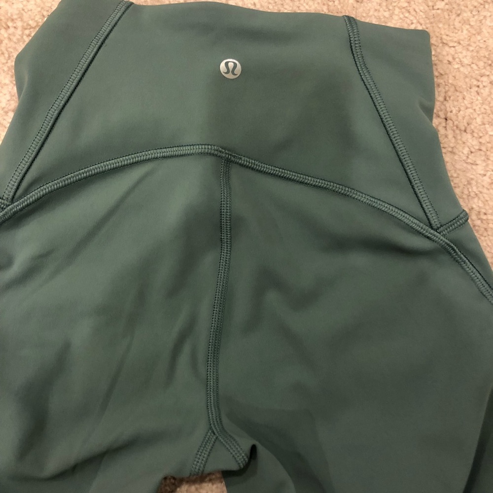 Lululemon active leggings